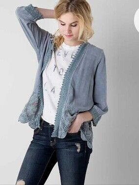 Gimmicks by BKE Pieced Cardigan Sz Small 3/4 Sleeves